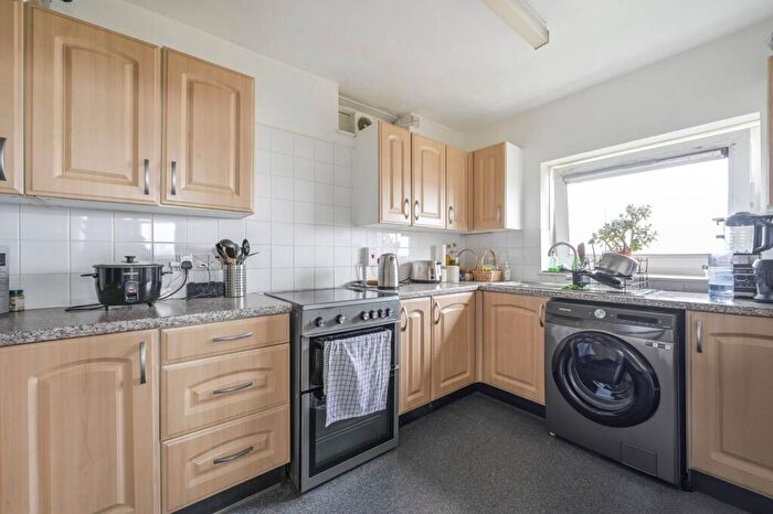 2 Bedroom Flat For Sale In Westland House, , Docklands, London, E16