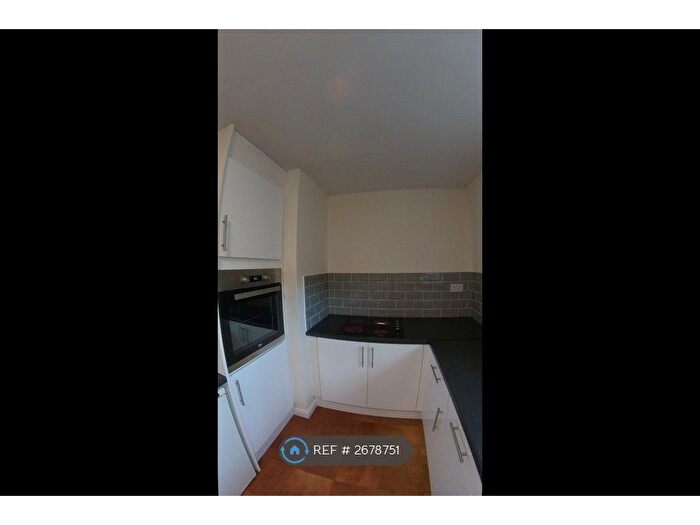1 Bedroom Flat To Rent In Church Road, Corringham, SS17