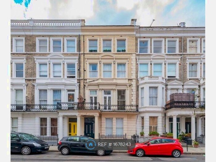 2 Bedroom Flat To Rent In Castletown Road, London, W14