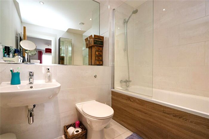 2 Bedroom Apartment For Sale In The Square, Long Down Avenue, Bristol, BS16