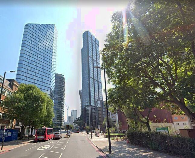 2 Bedroom Apartment To Rent In City Road, EC1V