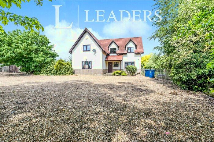 4 Bedroom Detached House For Sale In Benwick Road, Ramsey Forty Foot, Ramsey, PE26