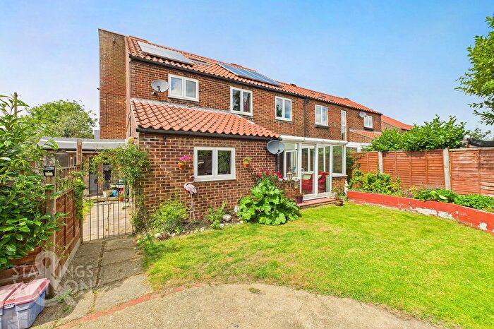 2 Bedroom Semi-Detached House For Sale In Muriel Kenny Court, Hethersett, Norwich, NR9