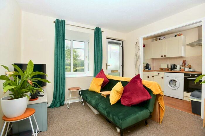 1 Bedroom House To Rent In Yeolland Park, Ivybridge, PL21