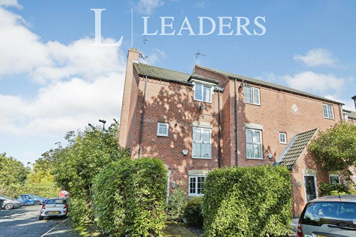 4 Bedroom Semi-Detached House To Rent In Sinfin Moor Lane, Chellaston, DE73