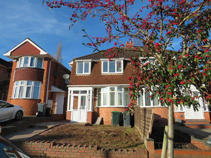 3 Bedroom House To Rent In Apsley Road, Oldbury, B68