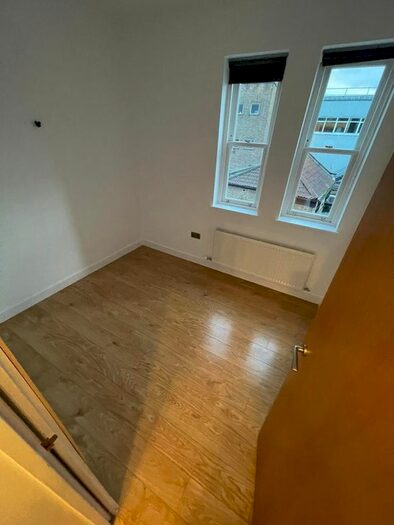 2 Bedroom Flat To Rent In Widmore Road, Bromley, BR1