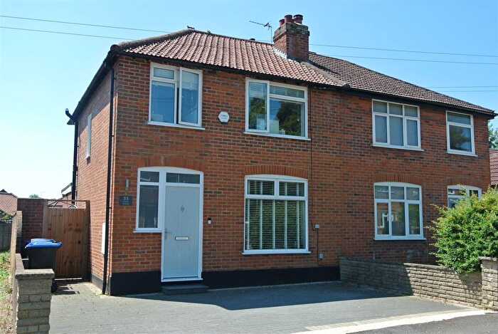 3 Bedroom Semi-Detached House For Sale In Laurel Avenue, Englefield Green, Egham, TW20