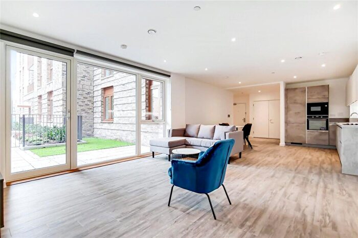 2 Bedroom Apartment To Rent In Fresh Wharf Road, Barking, Essex, IG11