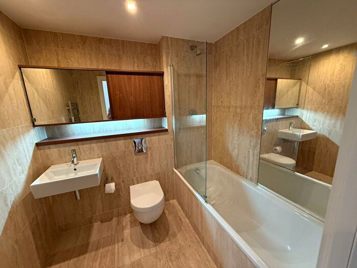 1 Bedroom Flat To Rent In St. Pauls Square, Sheffield, S1