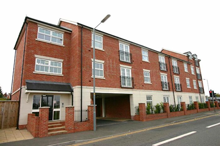 2 Bedroom Apartment To Rent In Broadwell Road, Oldbury, B69