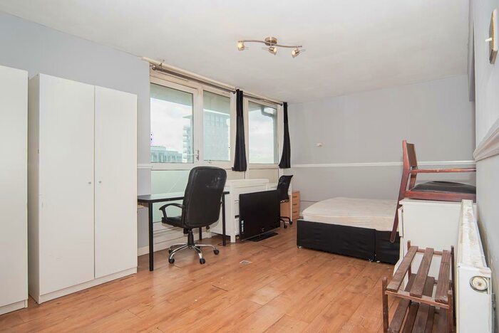 3 Bedroom Apartment To Rent In Stanhope Street, London, NW1