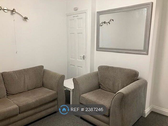 1 Bedroom Maisonette To Rent In Neptune Court, Colchester, CO1