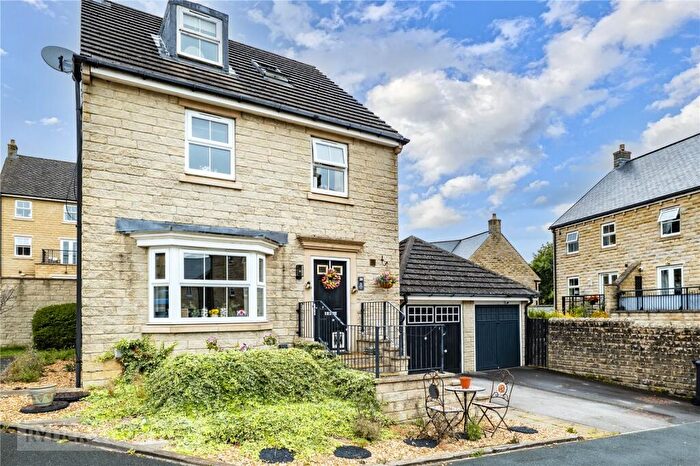 4 Bedroom Detached House For Sale In Coopers Close, Halifax, West Yorkshire, HX2