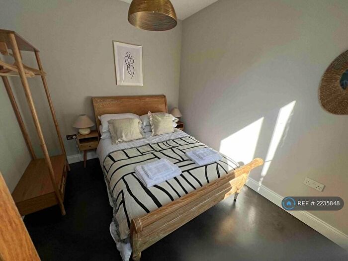 2 Bedroom End Of Terrace House To Rent In Monmouth Road, Bristol, BS7
