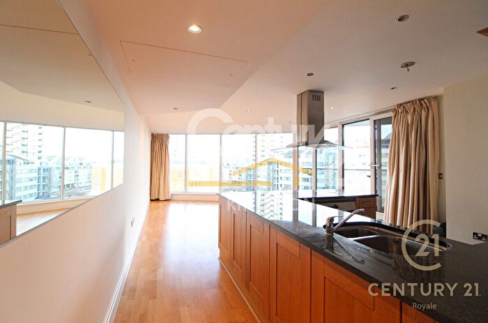 3 Bedroom Flat For Sale In The Boulevard, Imperial Wharf, London, SW6