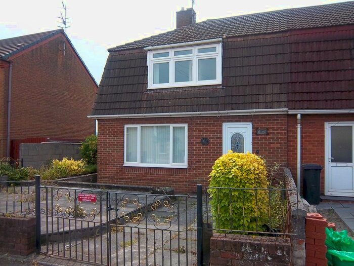 3 Bedroom Semi-Detached House To Rent In Lake Road, Port Talbot, Neath Port Talbot., SA12