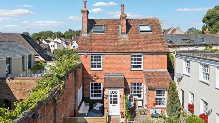 2 Bedroom Semi-Detached House For Sale In Mill Lane, Welwyn, Hertfordshire, AL6