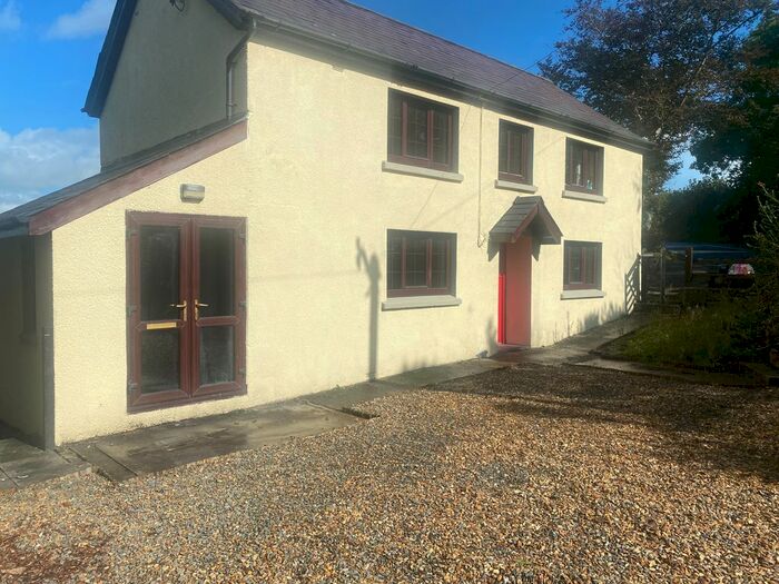 3 Bedroom Property To Rent In Penrhiwllan, Llandysul, Carmarthenshire, SA44