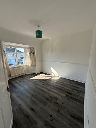 3 Bedroom Semi Detached House To Rent In Carterhatch Road, Enfield, EN3