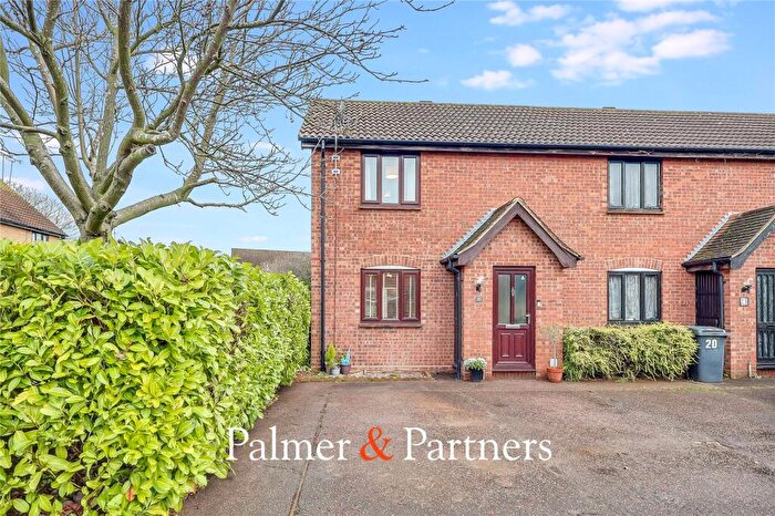 2 Bedroom End Of Terrace House For Sale In Gilson Close, Chelmer Village, Chelmsford, Essex, CM2