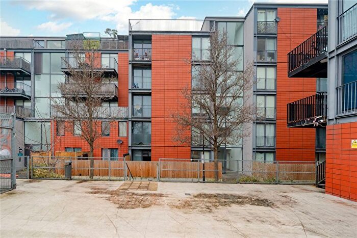 1 Bedroom Flat For Sale In Beaufort Court, London, SW6