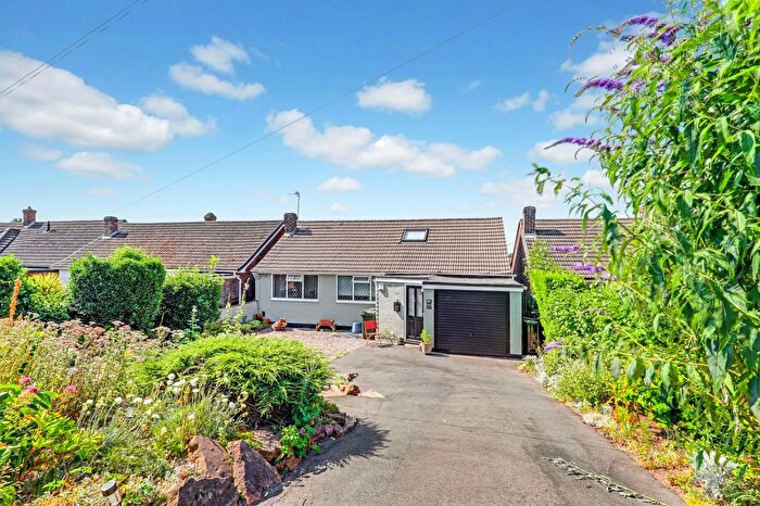 4 Bedroom Detached House For Sale In Westdale Lane, Carlton, NG4