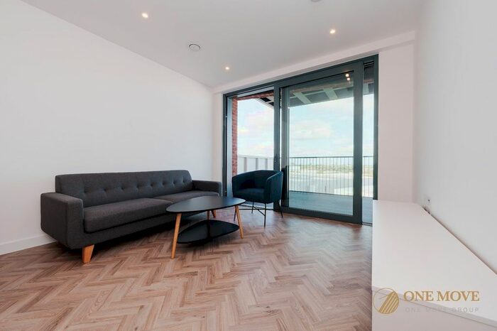 2 Bedroom Flat To Rent In Skyline Apartments, Three Waters, London, E3