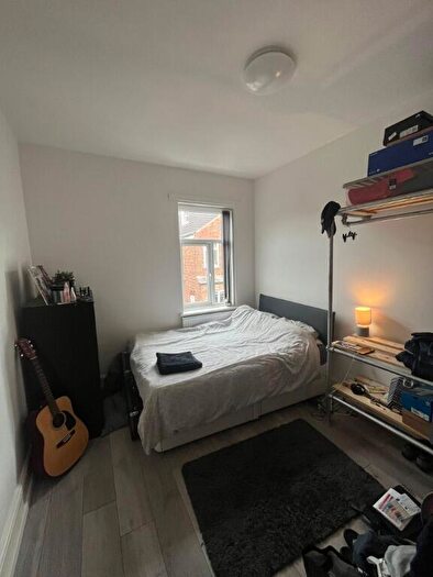 5 Bedroom Terraced House To Rent In Filey Road, Fallowfield, Manchester, M14