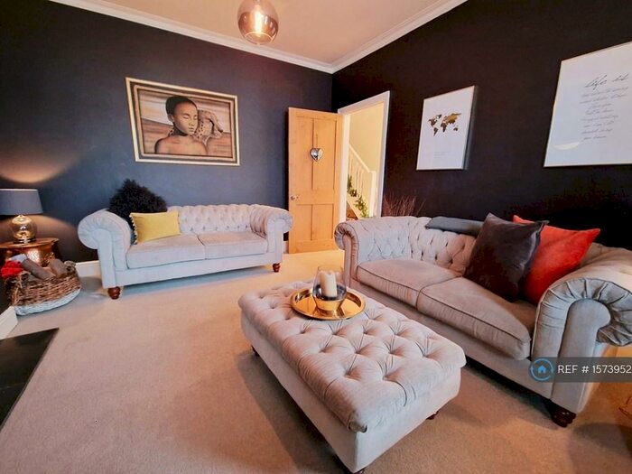 3 Bedroom Semi-Detached House To Rent In Wickham Road, Bournemouth, BH7