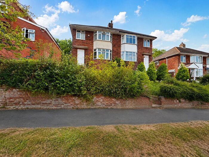 3 Bedroom Semi Detached House To Rent In Whitelands Road, High Wycombe, HP12