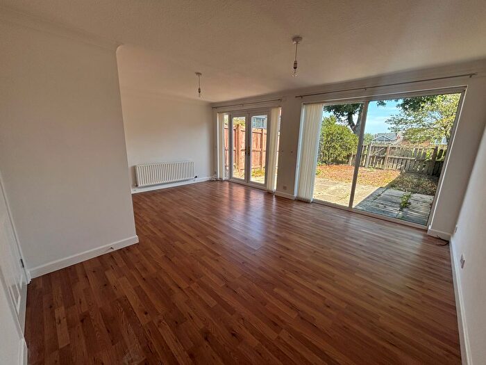 3 Bedroom Terraced House To Rent In Donvale Road, Washington, NE37