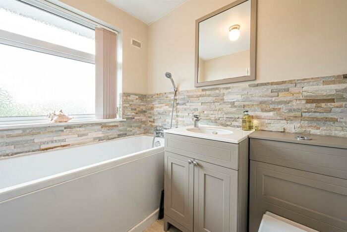 5 Bedroom Detached House For Sale In Elmwood Road, Stourbridge, DY8