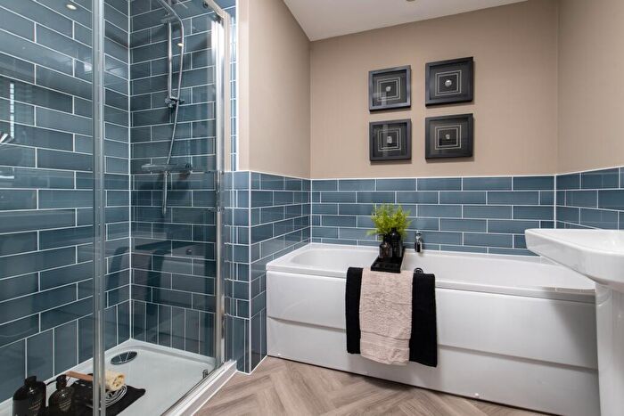4 Bedroom Detached House For Sale In Beck Lane, Sutton In Ashfield, Nottinghamshire, NG17