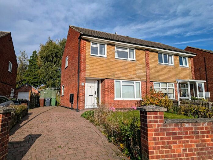 3 Bedroom Semi-Detached House To Rent In Haigh Side Drive, Rothwell, Leeds, West Yorkshire, LS26