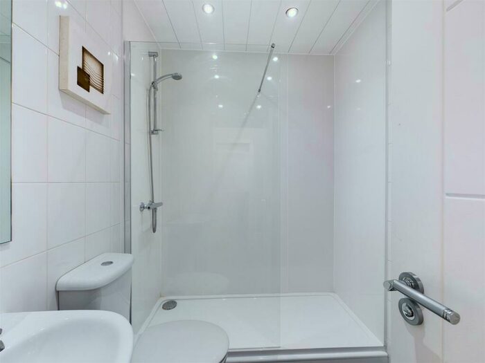 2 Bedroom Apartment To Rent In City Apartments, City Centre, NE1