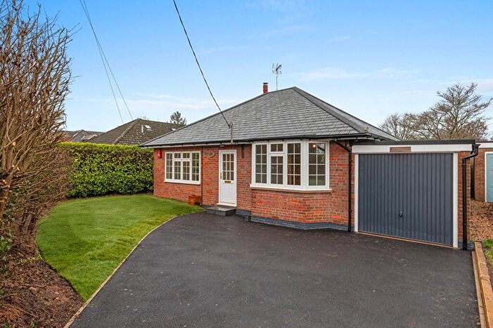 3 Bedroom Detached Bungalow For Sale In London Road, Wendover, HP22