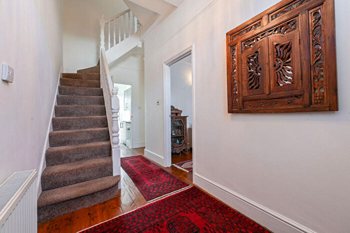 5 Bedroom Terraced House For Sale In Arngask Road, Catford, London, SE6