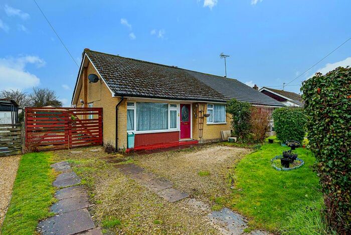 3 Bedroom Semi-Detached Bungalow For Sale In Oakley, Buckinghamshire, HP18