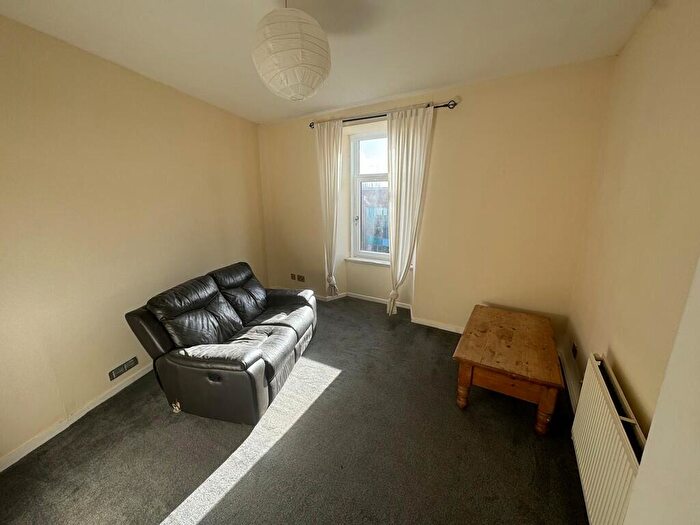 1 Bedroom Flat To Rent In Govan Road, S-Govan, G51