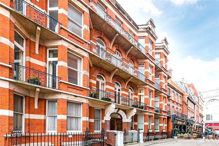 2 Bedroom Flat To Rent In Palace Place Mansions, Kensington, W8