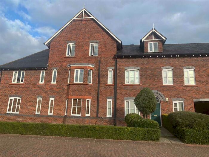 2 Bedroom Apartment To Rent In Towergate, Chester, Chester, CH1