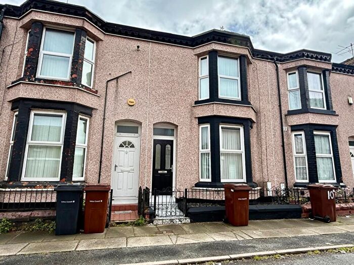 3 Bedroom Terraced House To Rent In Southey Street, Bootle, L20