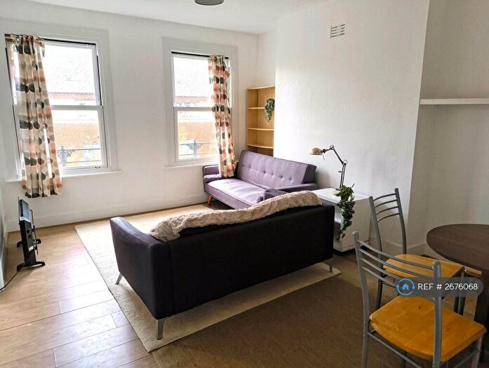 1 Bedroom Flat To Rent In Manor Gardens, London, N7
