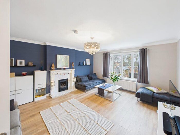 4 Bedroom Detached House For Sale In Cypress Glade, Adambrae, Livingston, EH54