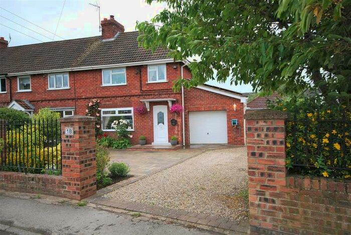 4 Bedroom Detached House For Sale In Goslipgate, Pickering, YO18