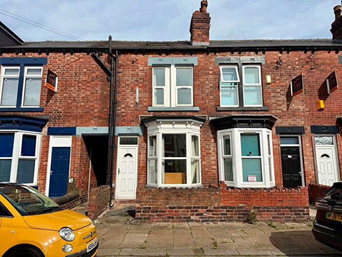 4 Bedroom Terraced House For Sale In Harefield Road, Ecclesall, S11