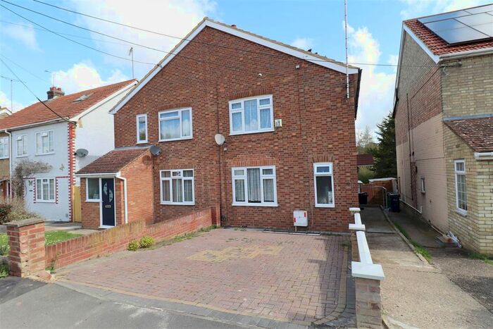 2 Bedroom Semi-Detached House To Rent In Duggers Lane, Braintree, CM7