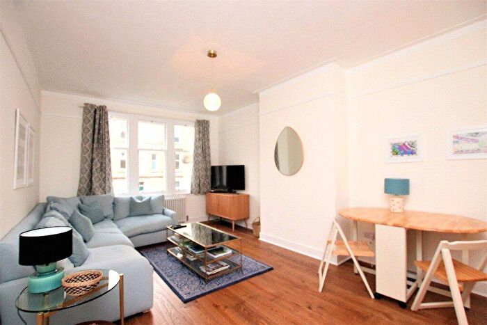 3 Bedroom Apartment To Rent In Comely Bank Grove, Comely Bank, Edinburgh, EH4
