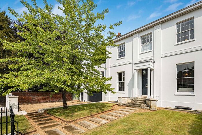 5 Bedroom House For Sale In Sonning, Reading, RG4